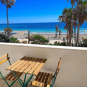 Apartamento Beachfront Primera Linea De Playa En Casco Antiguo, Estepona