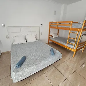 Everything You Need. All Right Here. Apartamento Costa Adeje (Tenerife)